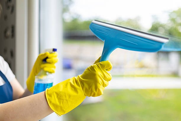 Fresh spring cleaning in a bright North Wales home